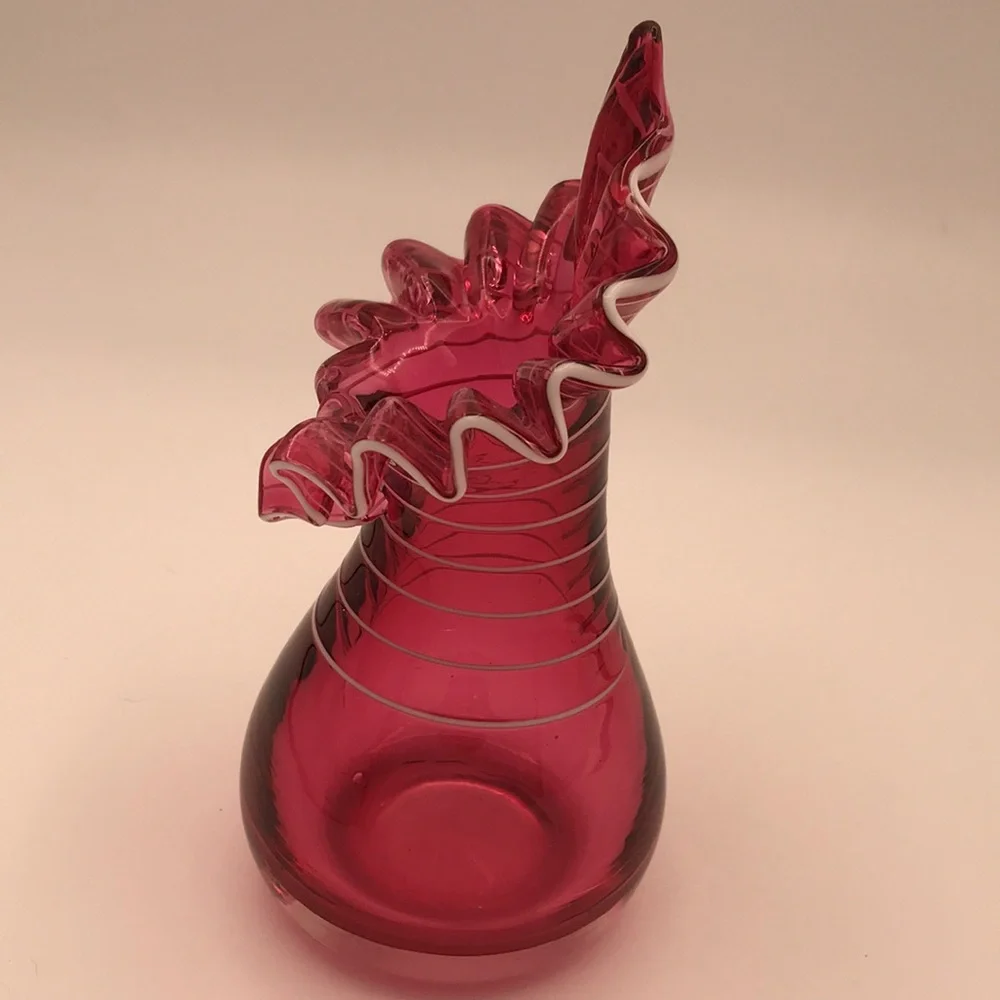 VTG Blown Cranberry Glass Jack in the Pulpit Vase w/ Applied White‎ Striping